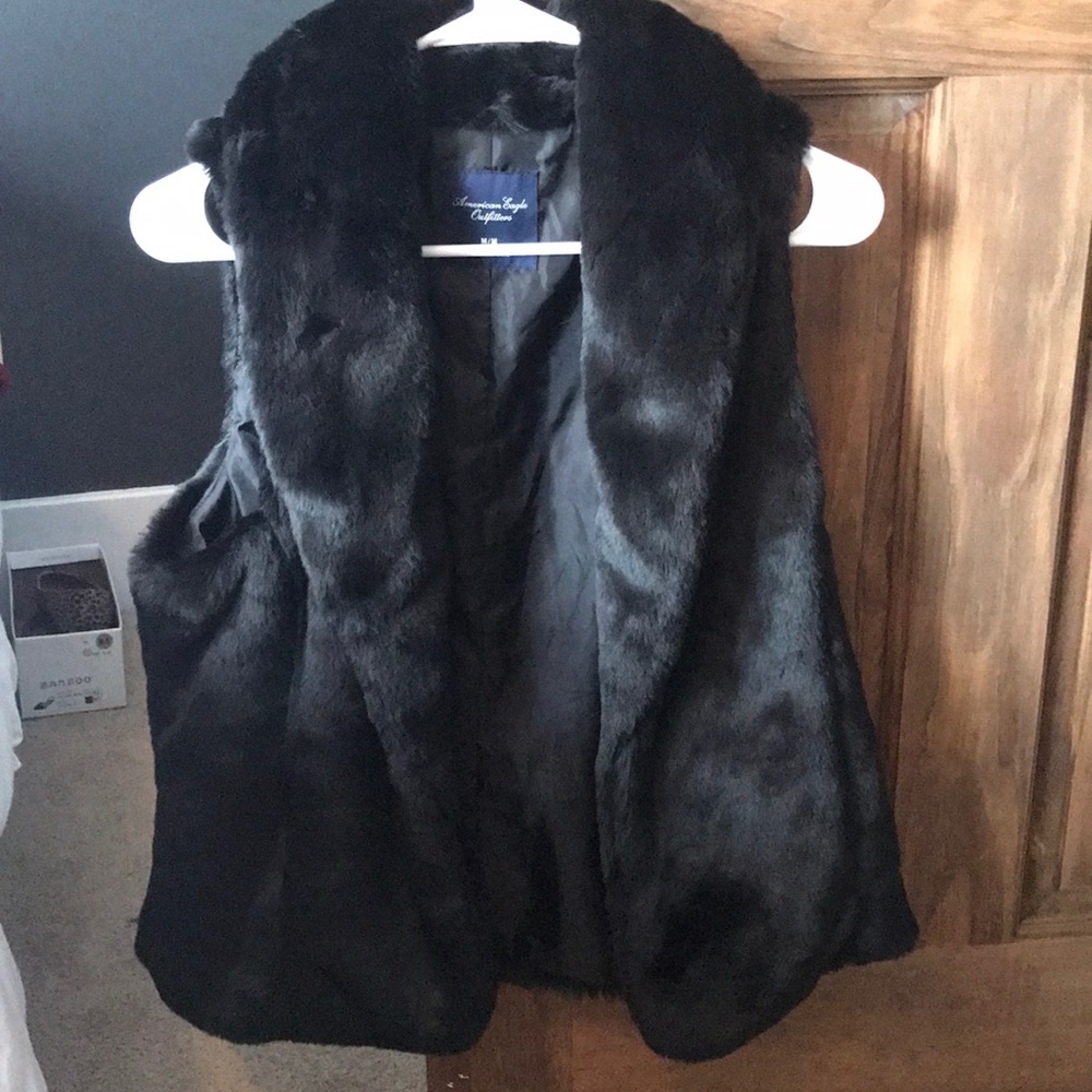 Black faux fur vest